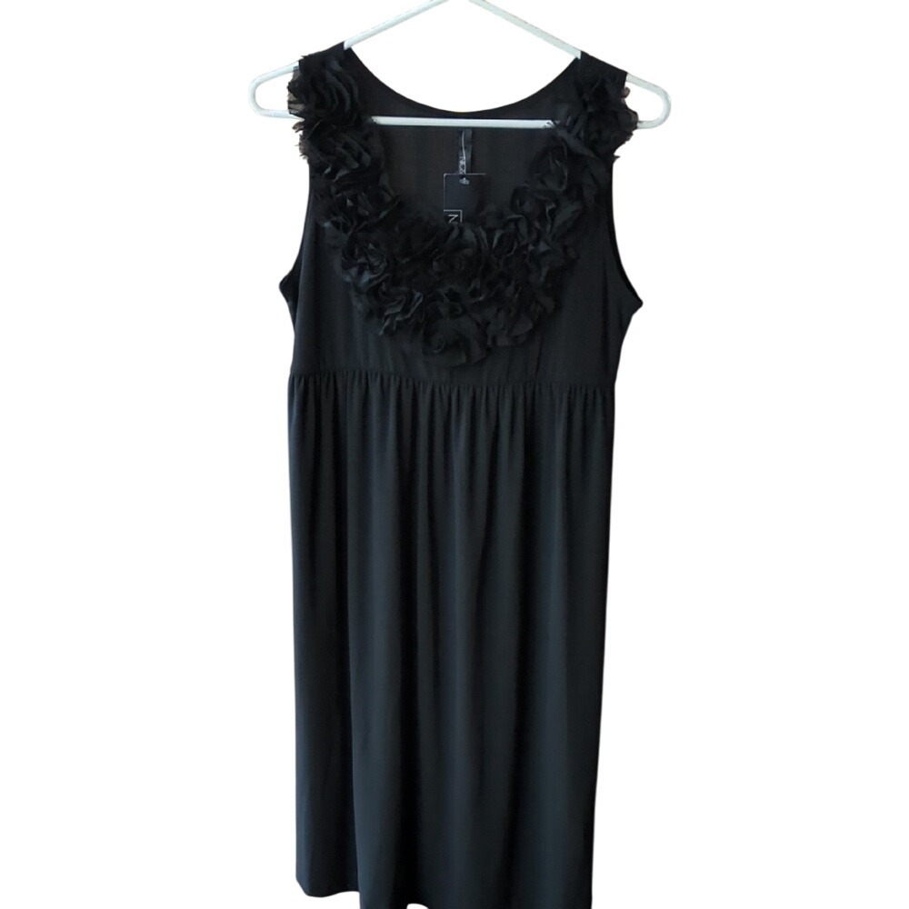NWT Black‎ Sleeveless Dress with Floral Neckline, Large.